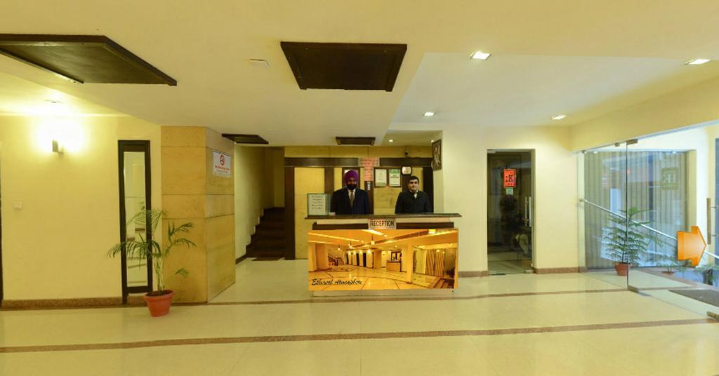 Hotel Hong Kong Inn Amritsar Oda fotoğraf