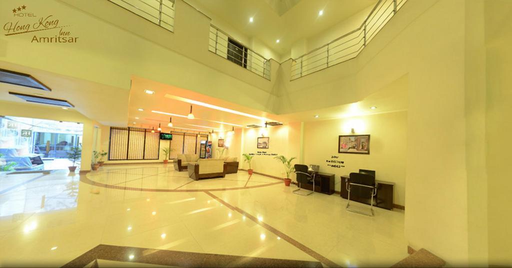 Hotel Hong Kong Inn Amritsar Oda fotoğraf