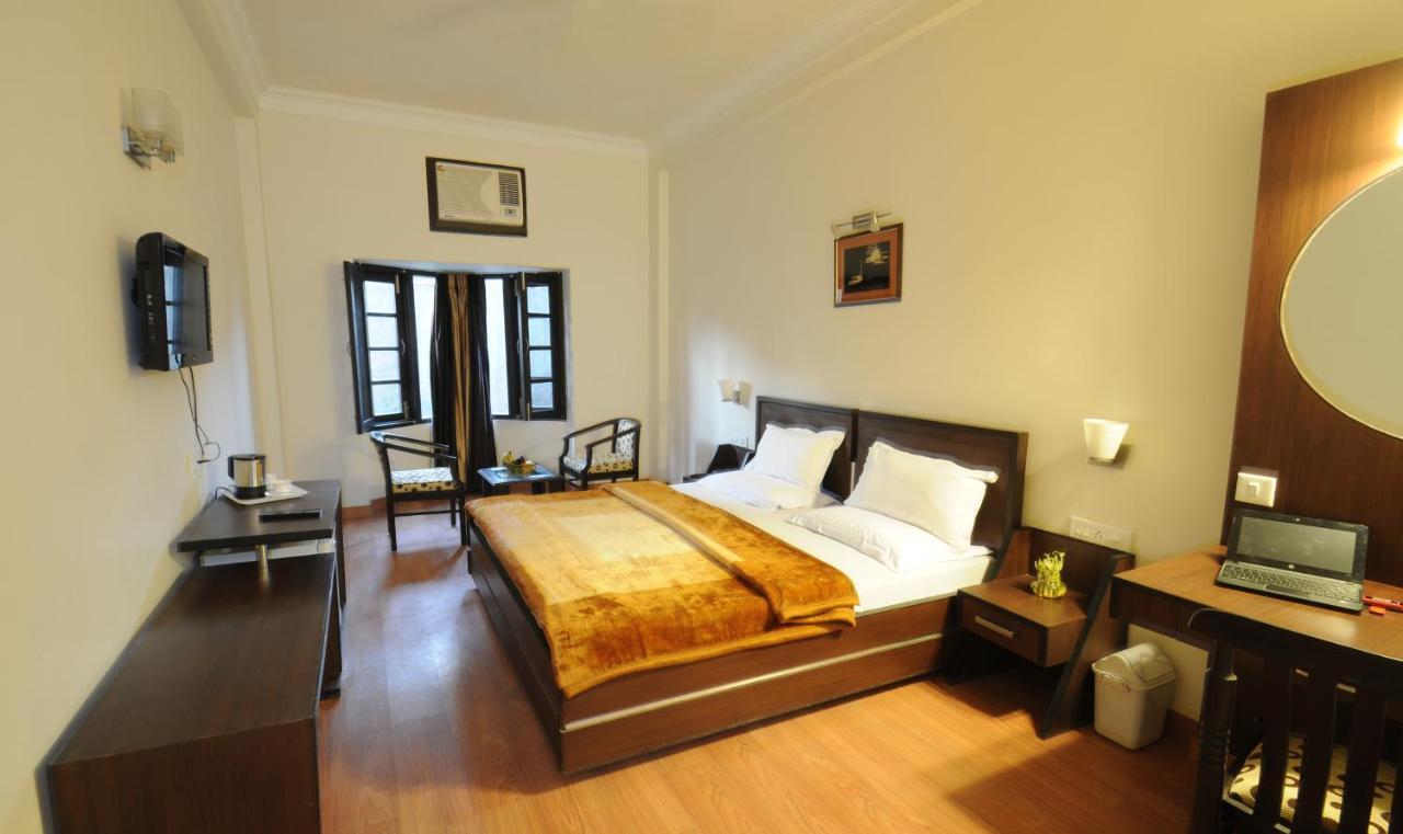 Hotel Hong Kong Inn Amritsar Dış mekan fotoğraf
